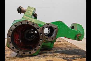 salg af John Deere 3050 RIGHT Front axle house