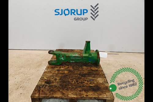 salg af John Deere 3050 LEFT Front axle house