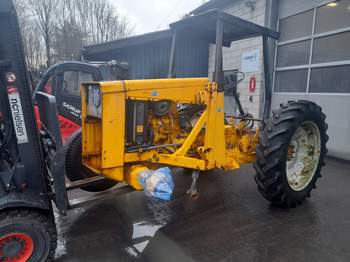 salg af zerlegte Baggerlader Massey Ferguson 60 HX
