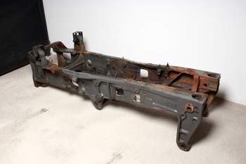 salg af Vorderachsbock Fendt 818