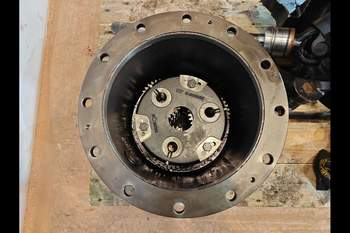 salg af Endandtrieb Vorderachse New Holland T7.315 RECHT