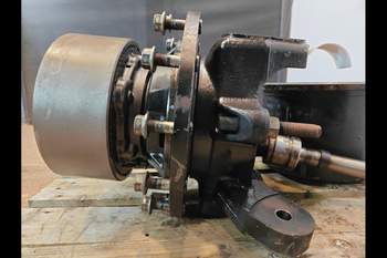 salg af Endandtrieb Vorderachse New Holland T7.315 RECHT