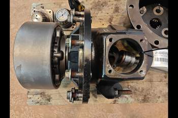 salg af Endandtrieb Vorderachse New Holland T7.315 RECHT