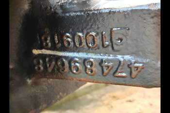 salg af Endandtrieb Vorderachse New Holland T7.315 RECHT