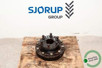 New Holland TG285 LEFT Rear wheelhub (Amercian type) New Holland TG285 LEFT Rear wheelhub (Amercian type)