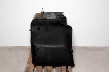 salg af Kraftstofftank New Holland TG285