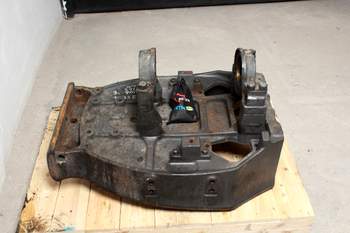 salg af Vorderachsbock Valtra N163