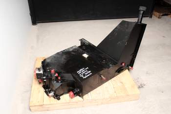 salg af Hydrauliköl behälter Manitou MLT 630-105