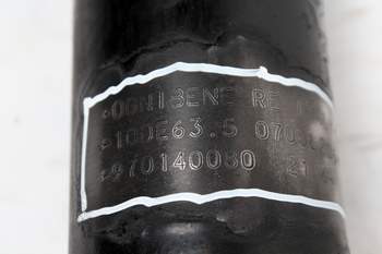salg af Lenkzylinder der Vorderachse Case Magnum 310