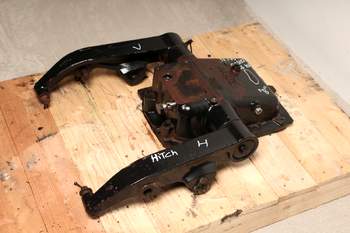 salg af Heckkraftheber New Holland T6.175