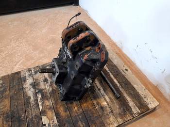 salg af Zapfwellengetriebe New Holland TM190