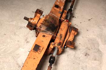 salg af Vorderachse Case 695