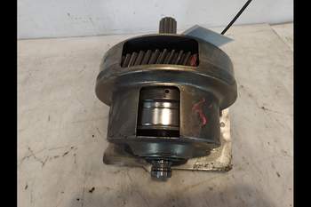 salg af Teile Hinterachsen Case Puma 230