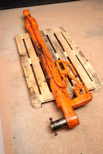 salg af Hydraulische Zylinder Hitachi Zaxis 210LC