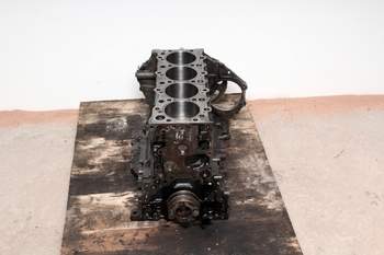 salg af Shortblock Hitachi Zaxis 210LC