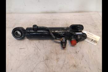 salg af Hydraulische zylinder New Holland TM190