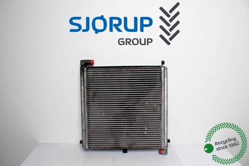 salg af Ölkühler Deutz-Fahr Agrotron 6165