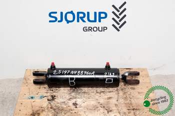 New Holland BB960 A Hydraulic Cylinder New Holland BB960 A Hydraulic Cylinder