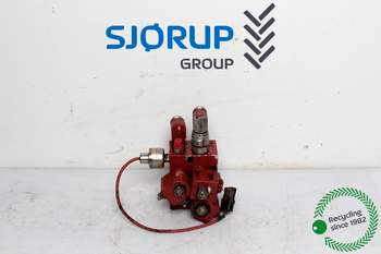 Hesston 4900 Hydraulic valve Hesston 4900 Hydraulic valve
