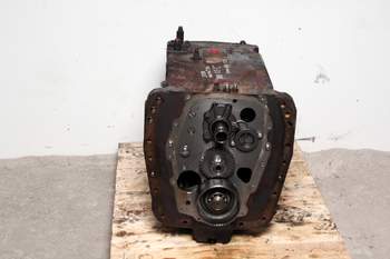salg af Hinterachsen Valtra T 140
