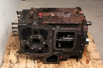 salg af Hinterachsen Valtra T 140