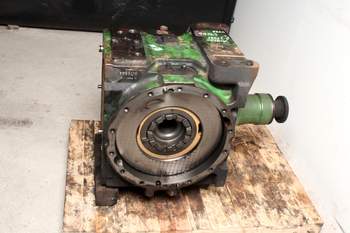 salg af Hinterachsen John Deere 8220 