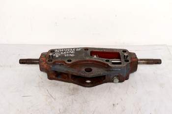 salg af Halter f. Unterlenker New Holland 4835