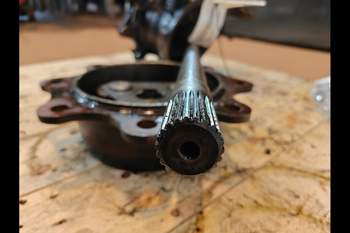 salg af Endandtrieb Vorderachse Case 4230 RECHT