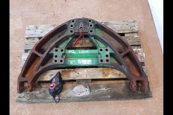 salg af Halter f. Unterlenker John Deere 8400R