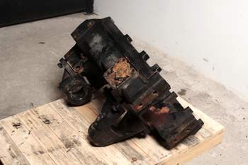 salg af Vorderachsbock Massey Ferguson 6260
