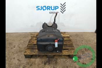 New Holland 7840 Fuel tank New Holland 7840 Fuel tank