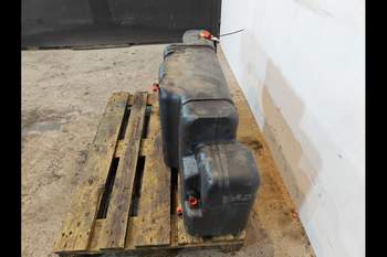 salg af Kraftstofftank New Holland 7840