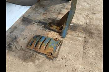 salg af Kotflügel Vorne New Holland 7840 RECHT