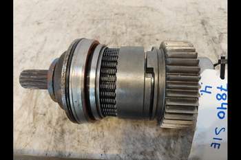 salg af Getriebe Teile New Holland 7840