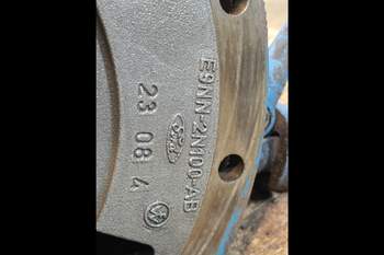 salg af Achstrichter New Holland 7840 LINKS