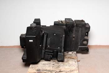 salg af Kraftstofftank Case Maxxum 135