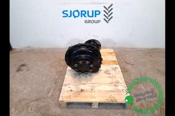 salg af Case Farmall 115A RIGHT Rear Half Axle