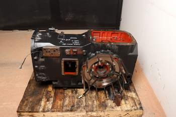 salg af Hinterachsen Case MXU135
