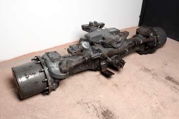 salg af Zerlegte Vorderachsen Valtra S374