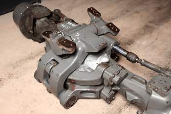 salg af Zerlegte Vorderachsen Valtra S374