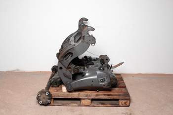 salg af Fronthydraulik Valtra S374