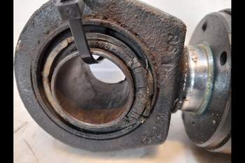 salg af Hydraulische zylinder Deutz-Fahr Agrotron TTV630