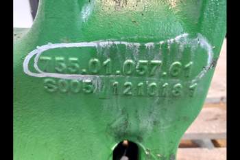salg af Vorderachsgehäuse John Deere 6215R