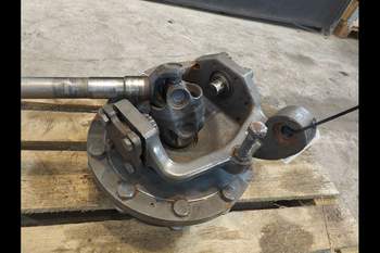 salg af Endandtrieb Vorderachse Massey Ferguson 6716S RECHT