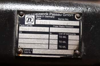 salg af Getriebe Deutz-Fahr Agrotron 135