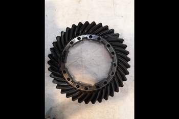 salg af Differentiale, Hinterachsen Valtra T213