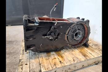 salg af Hinterachsen Massey Ferguson 4225
