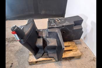 salg af Kraftstofftank Valtra T202
