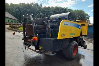 salg af New Holland BB9060 Baler