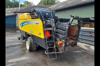 salg af New Holland BB9060 Baler